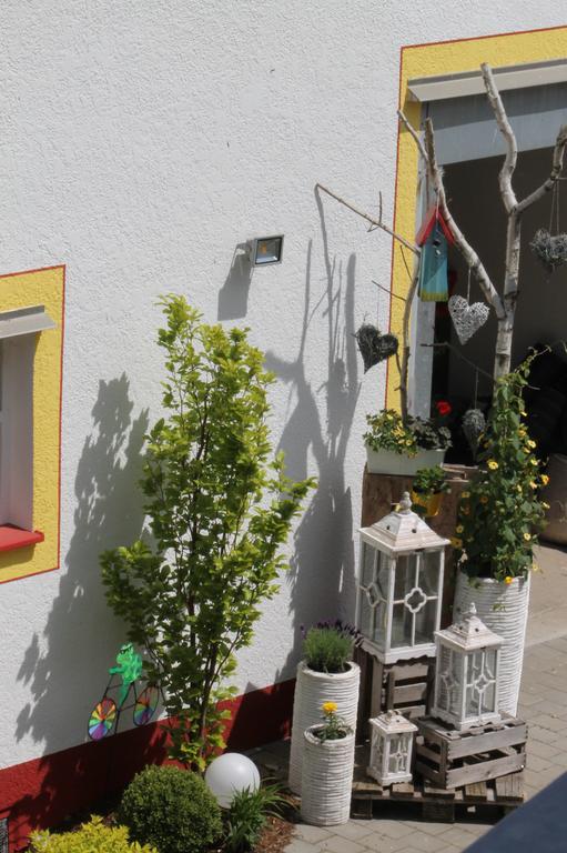 Landgasthof Krug Dechendorf ภายนอก รูปภาพ